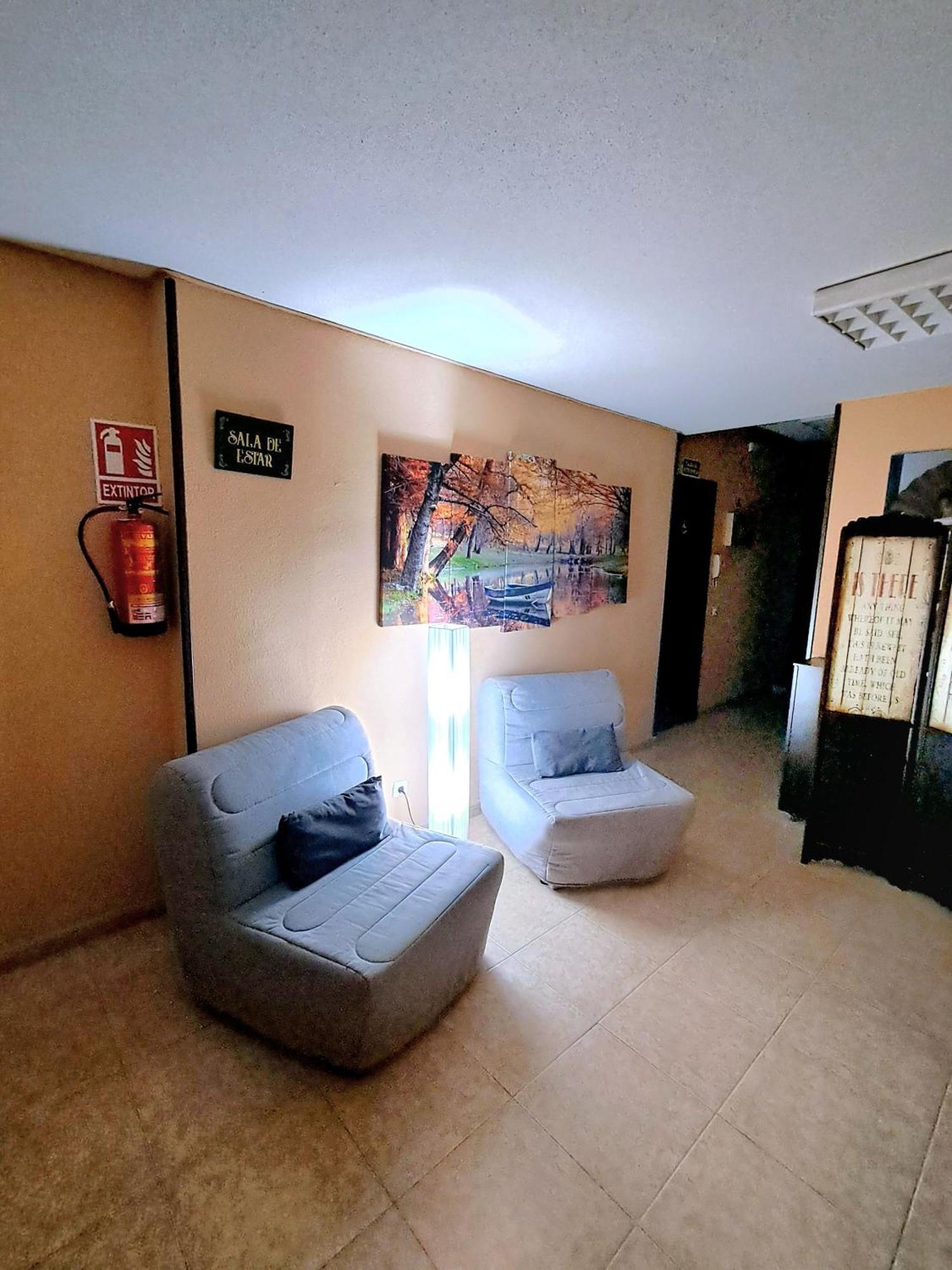Hostal Dona Maria บัลเดโมโร ภายนอก รูปภาพ